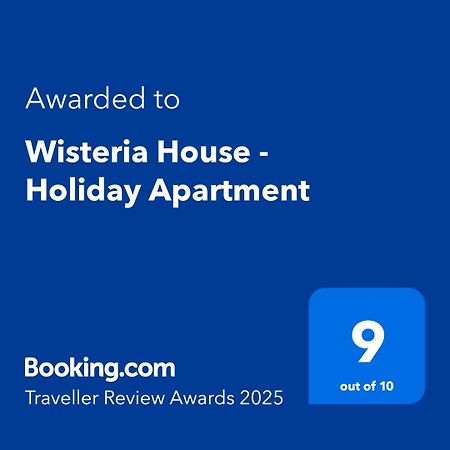 Wisteria House - Holiday Apartment Cadenazzo Luaran gambar