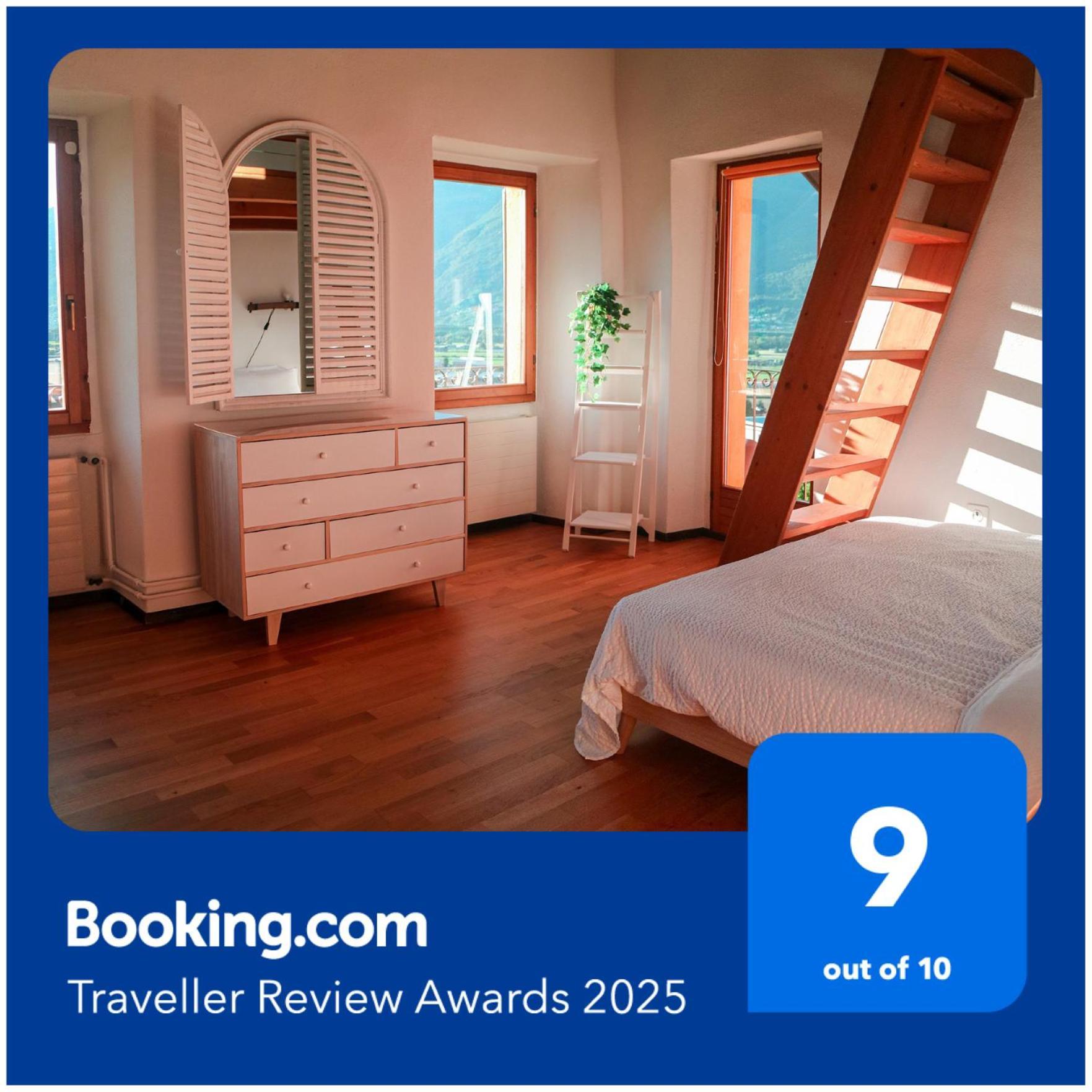 Wisteria House - Holiday Apartment Cadenazzo Luaran gambar